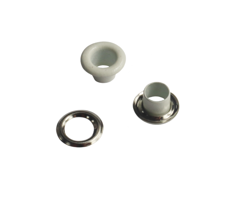 5mm Eyelet Rings Ivory x 1000