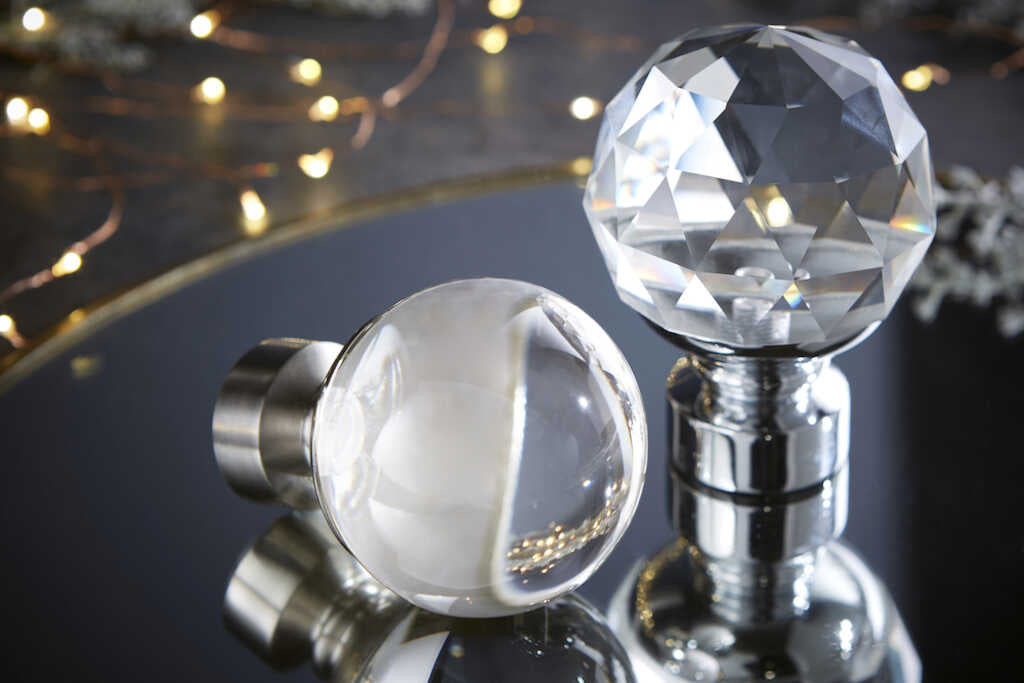 Neo Prem 28mm Clear Ball Eyelet Pole Chrome 300cm